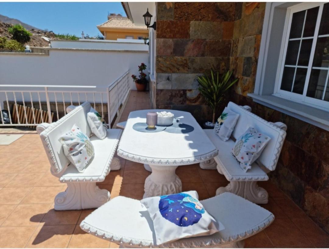 Villa Gaelca Arona  Extérieur photo