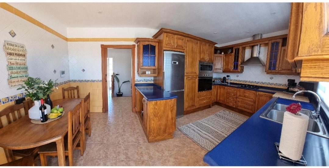 Villa Gaelca Arona  Extérieur photo